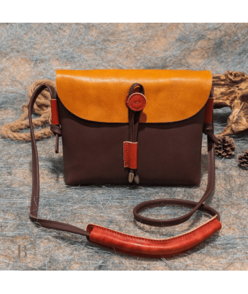 Borsa in Pelle Marrone Vintage s'inspire de l'anatomie humaine