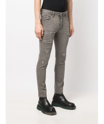 DSQUARED2 - Jean skinny à effet usé ouvre sa boutique